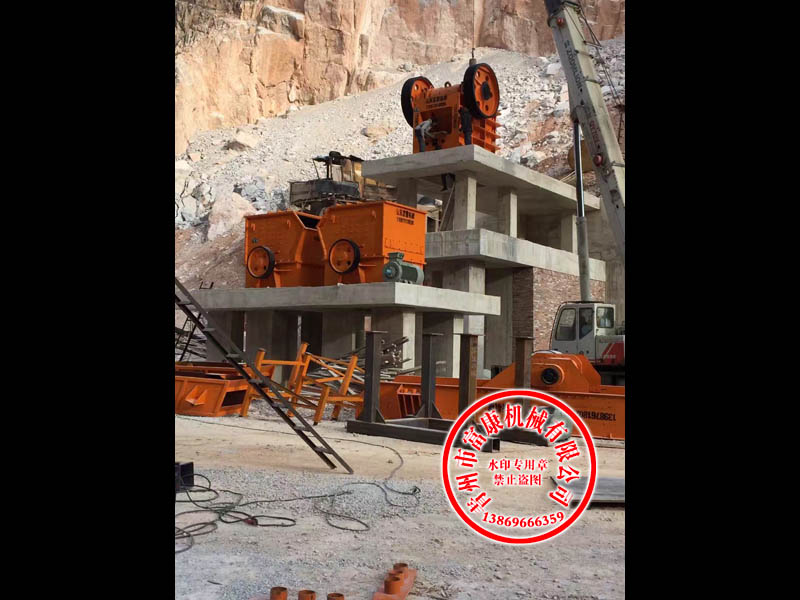 聯(lián)合破碎機設(shè)備 聯(lián)合破碎機設(shè)備